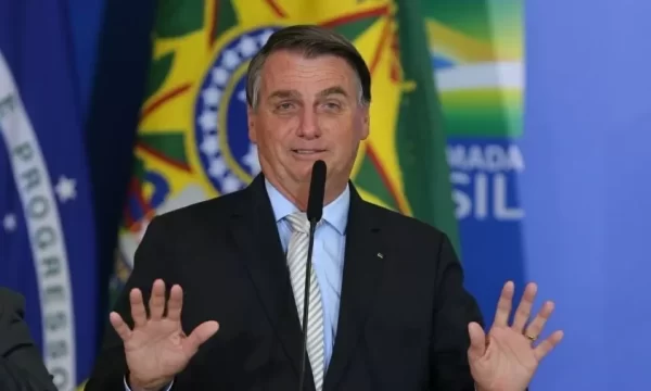 Veja diferenças dos planos de governo de Bolsonaro em 2018 e agora