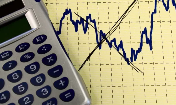 Mercado vê 1ª queda em inflação de 2023 em 19 semanas e melhora cenário de 2022