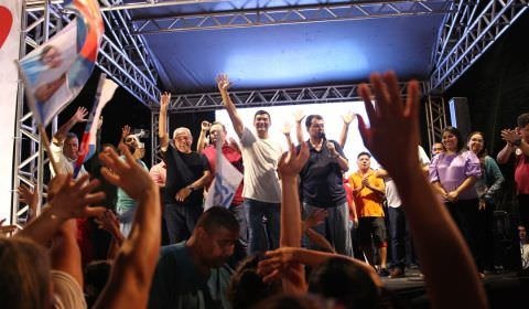 Na gestão do governador Eduardo Braga, 30 mil famílias receberam moradia e 20 mil alunos ingressaram na UEA