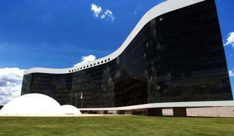 Prazo para pedido de registro de candidaturas termina nesta segunda-feira