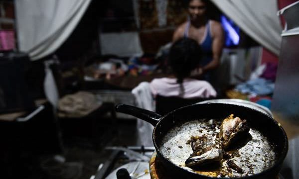 A fome se agrava no Brasil e esquenta disputa eleitoral