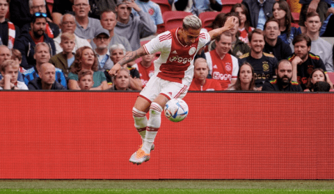 Antony deixa uma impressão imediata na Premier League inglesa