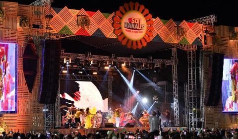 Artistas elogiam estrutura e público que lotou abertura do Festival Sou Manaus Passo a Paço 2022