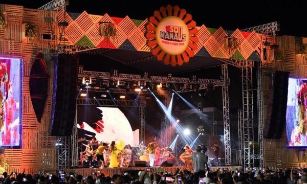 Artistas elogiam estrutura e público que lotou abertura do Festival Sou Manaus Passo a Paço 2022