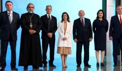 Bate-bocas e guerra por pedidos de direito de resposta marcam último debate