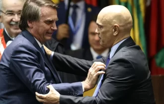 Bolsonaro chama inquéritos de Moraes de 'irregulares e ilegais'