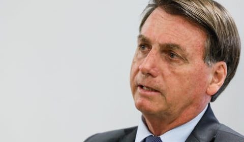 Campanha de Bolsonaro recebe 300 mil doações em Pix após Flávio pedir dinheiro