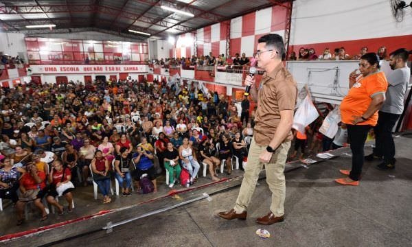 David Almeida, de cabeça na campanha dos candidatos do Avante