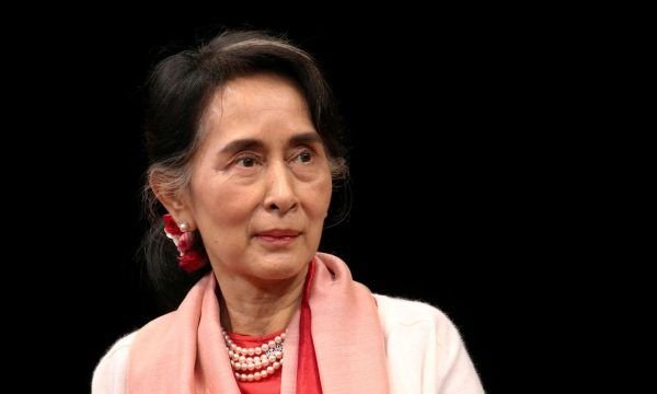 Ex-presidente de Myanmar é condenada a mais três anos de prisão