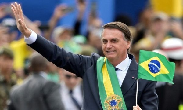 Ministro do TSE proíbe Bolsonaro de usar imagens do 7 de setembro em propaganda