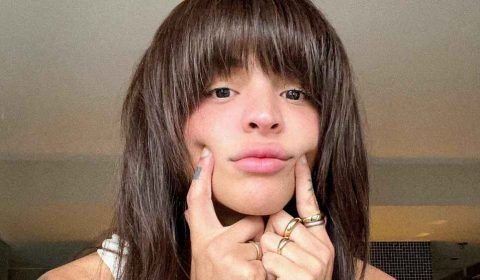 Pabllo Vittar desabafa após ter contas bancárias bloqueadas pela Justiça: ‘Nojentos’