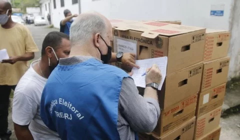 Pesquisa diz que 70% acreditam nos resultados da urna; 28% não confiam