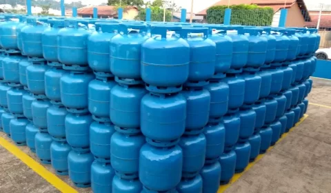 Petrobrás reduz preço do gás de cozinha ao mesmo tempo que o segmento poderá aumentar preços por conta do dissídio coletivo
