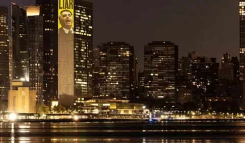 Projeção na ONU com imagem de Bolsonaro chama brasileiro de "vergonha"