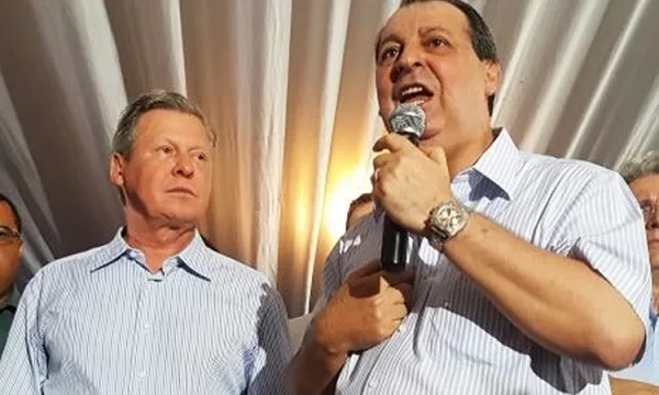 TRE-AM indefere representação de Omar Aziz contra Arthur Neto