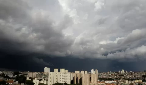 Chuvas devem marcar eleições em 4 regiões; confira a previsão do tempo