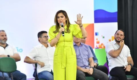 Com comando de Dulce Almeida, Semed intensifica revitalização de escolas e valorização de pessoal