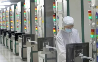 EUA estão investindo US$ 52 bilhões para impulsionar fabricação de chips no país