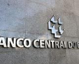 Relatório do BC prevê alta de 2,1% do PIB e queda da inflação em 2025
