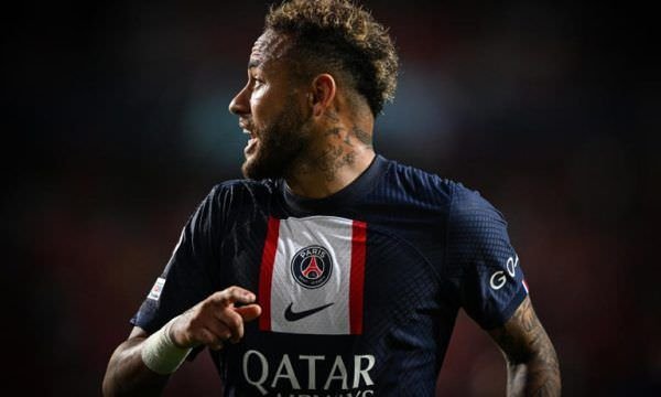 Jogador do Benfica dá opinião sincera sobre enfrentar Neymar. "Ele é muito chato"