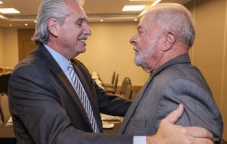 Lula se reúne com presidente argentino, Alberto Fernández