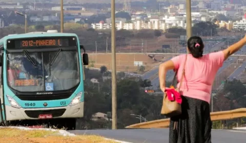 Ministro do STF autoriza transporte público gratuito no segundo turno