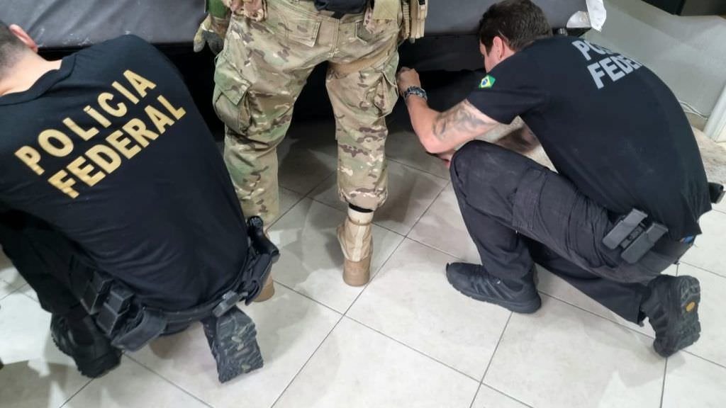 PF faz opera&ccedil;&atilde;o contra grupo suspeito de movimentar R$ 156 milh&otilde;es com ' golpe do empr&eacute;stimo' no AM e mais tr&ecirc;s Estados | Dia a Dia | Em Pauta Online
