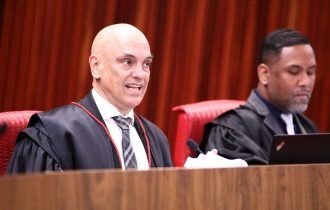 Presidente do TSE faz apelo contra abstenção no segundo turno