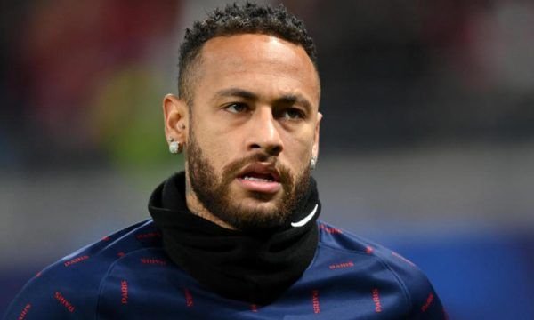 Real Madrid fez proposta astronômica por Neymar em 2012, diz Florentino Pérez