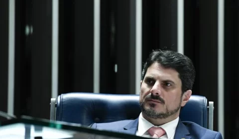 Senador protocola pedido para abrir CPI das Pesquisas