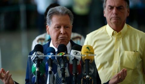 Sertanejos têm mais peso que Arthur Neto, diz jornalista da CNN