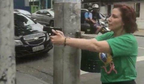 Zambelli pede Pix a apoiadores para pagar multas judiciais: 'Não tá fácil'