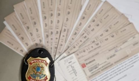 PF apreende com ex-vereador mais 13 cheques e contratos irregulares