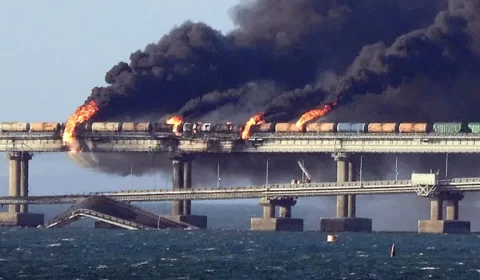 Vídeo: Putin acusa Ucrânia de ‘terrorismo’ após explosão de ponte da Crimeia