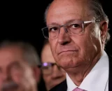 Alckmin vai com comitiva de ministros a Manaus