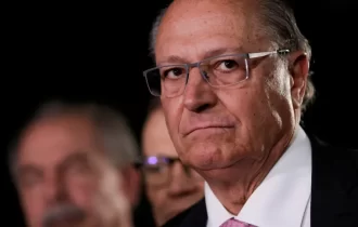 Alckmin vai com comitiva de ministros a Manaus