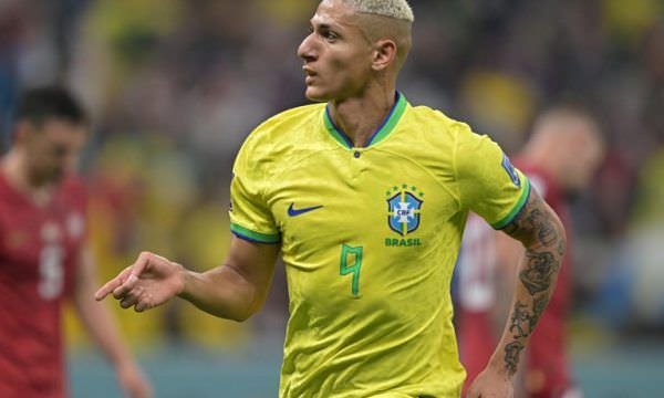 "Eu estava querendo ir para o Palmeiras"; Entrevista de Richarlison vem à tona e substituto de Cuca 'chocou' torcida