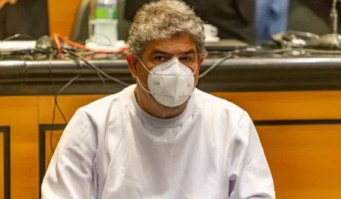 Ex que matou juíza na frente das filhas pega mais 43 anos de prisão