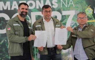 Governador Wilson Lima assina decreto sobre cotas de crédito de carbono no estado e anuncia equipe para COP-27