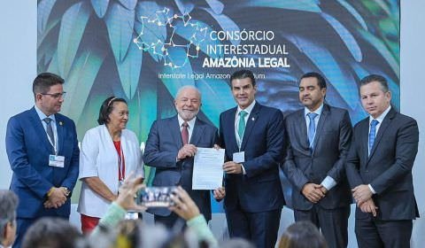 Lula vai propor que a COP30 seja na Amazônia