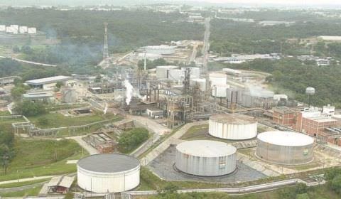 Petroleiros organizam mobilização nacional contra venda de ativos; Reman recebeu manifestação