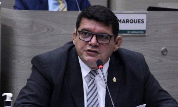 PL de Allan Campêlo visa serviços às pessoas de baixa renda e vulnerabilidade social