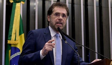 Plínio Valério assume comando do PSDB no Amazonas