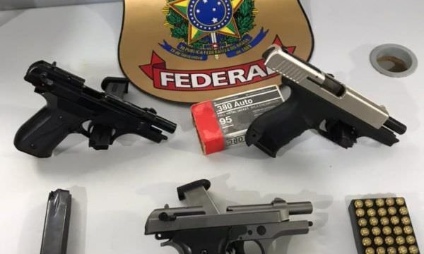 Polícia Federal apreende armamento de procedência