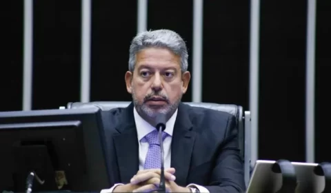 Primeira parcela do 13º, PT e PSB apoiam reeleição de Lira e mais de 30 de novembro