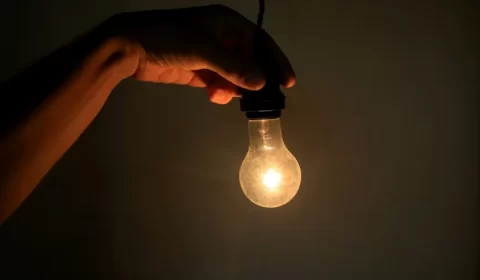 Conta de Luz ficará mais cara após reajuste de 13,94%
