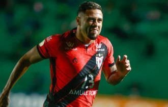 “Tem interesse nos três atletas”; São Paulo não para em Léo Pereira e mira mais dois destaques do futebol goiano