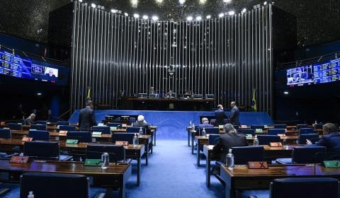 Senado aprova mudanças da PEC da Transição