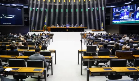 AGU pede ao STF esclarecimentos sobre decisão do orçamento secreto