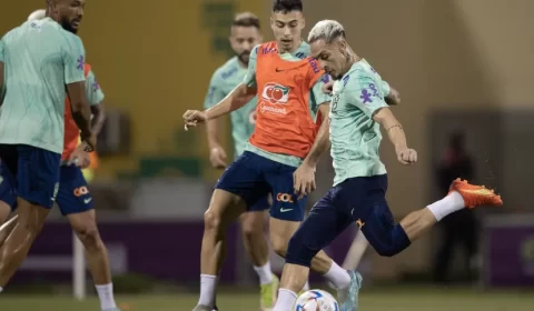 Brasil joga com reservas para garantir 1º lugar do grupo na Copa; veja tabela